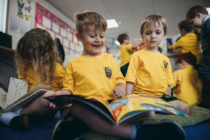 Stock pre school reading books literacy prospectus 338CHS2019 1 Stock pre school reading books literacy prospectus 338CHS2019 1