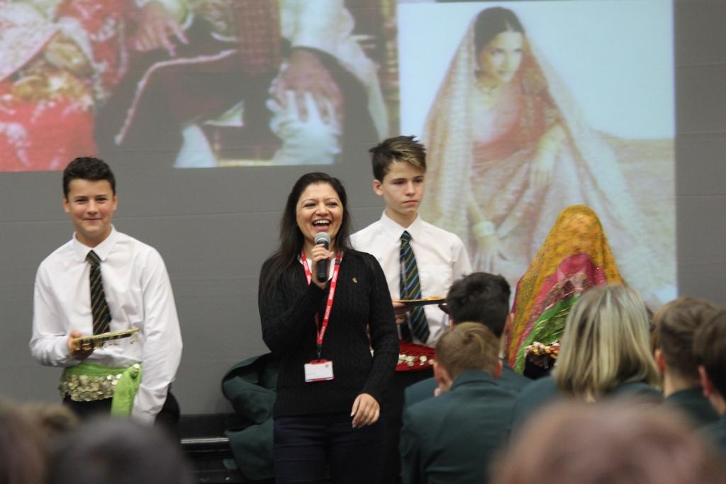 author Sufiya Ahmed and Year 10 students at Cheadle hulme discuss her book Secrets of the Henna Girl 